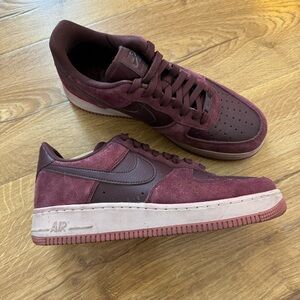 Nike Shoes Air Force 1 Burgundy Crush Size 9